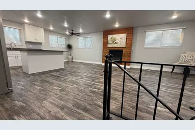 782 E 900 N, Layton, UT 84041 - Photo 4