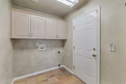 1083 E Skyler Dr, Draper, UT 84020 - Photo 14