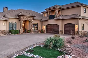 2520 Willow Creek Rd, Moab, UT 84532 - Photo 2