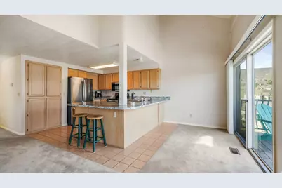 882 W Schneitter Cir, Midway, UT 84049 - Photo 8