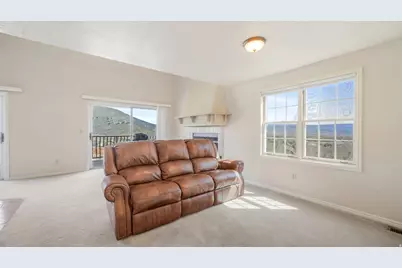 882 W Schneitter Cir, Midway, UT 84049 - Photo 4