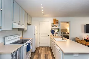 286 E New Century Ln S, South Salt Lake, UT 84115 - Photo 6