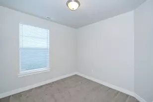 34 W Silver Springs Dr, Vineyard, UT 84059 - Photo 16