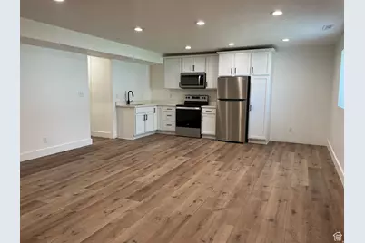 3834 N 2550 W, Farr West, UT 84404 - Photo 18