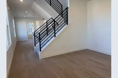 11033 S S Freestone Rd #127, South Jordan, UT 84009 - Photo 6