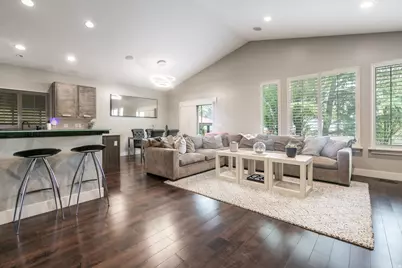 51 W Stauffer Ln S, Murray, UT 84107 - Photo 4