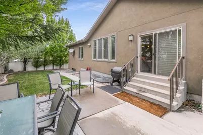 51 W Stauffer Ln S, Murray, UT 84107 - Photo 32
