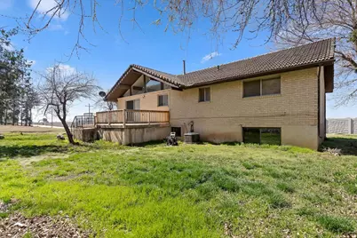 912 N Eastside Dr, Layton, UT 84040 - Photo 28