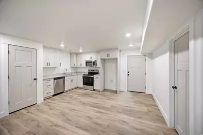 816 S 1300 E, Spanish Fork, UT 84660 - Photo 14