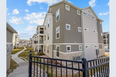 1812 W Terra Vista Ln #202, Saratoga Springs, UT 84045 - Photo 32