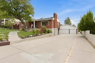 1860 E Northwoodside Dr, Holladay, UT 84124 - Photo 1