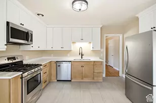 1860 E Northwoodside Dr, Holladay, UT 84124 - Photo 46