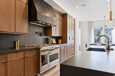 6399 E 950 S, Huntsville, UT 84317 - Photo 14