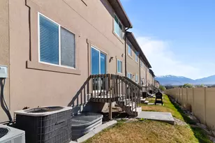 683 W Saratoga Chase Dr, Saratoga Springs, UT 84045 - Photo 24