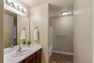 683 W Saratoga Chase Dr, Saratoga Springs, UT 84045 - Photo 20