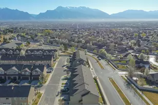 683 W Saratoga Chase Dr, Saratoga Springs, UT 84045 - Photo 30