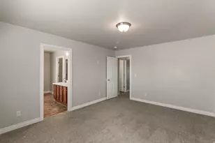 683 W Saratoga Chase Dr, Saratoga Springs, UT 84045 - Photo 10