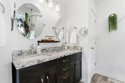 236 E Briarwood Ln, Stansbury Park, UT 84074 - Photo 14