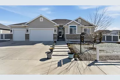 236 E Briarwood Ln, Stansbury Park, UT 84074 - Photo 34
