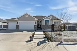 236 E Briarwood Ln, Stansbury Park, UT 84074 - Photo 34