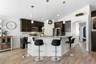 236 E Briarwood Ln, Stansbury Park, UT 84074 - Photo 8