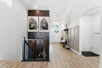 236 E Briarwood Ln, Stansbury Park, UT 84074 - Photo 4