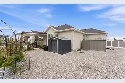 236 E Briarwood Ln, Stansbury Park, UT 84074 - Photo 38
