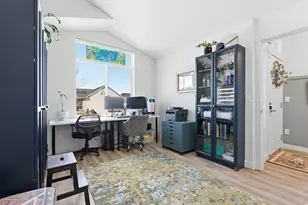 236 E Briarwood Ln, Stansbury Park, UT 84074 - Photo 20