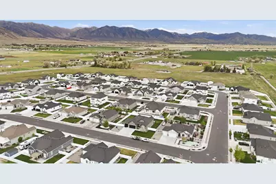 236 E Briarwood Ln, Stansbury Park, UT 84074 - Photo 42