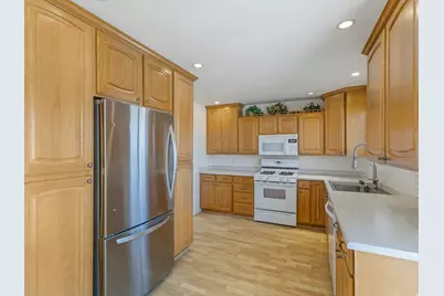 5335 S Sydette Cir, Taylorsville, UT 84129 - Photo 8