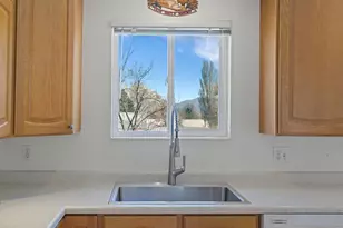 5335 S Sydette Circle, Taylorsville, UT 84129 - Photo 10