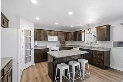 142 Deer Creek Trl, Elk Ridge, UT 84651 - Photo 14