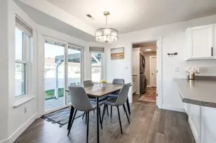 968 S 970 W, Woods Cross, UT 84087 - Photo 4