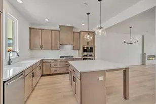 5306 W Center Field Dr W, South Jordan, UT 84009 - Photo 4