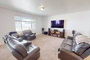 635 S Chan Dr E, Grantsville, UT 84029 - Photo 4