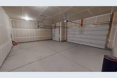 635 S Chan Dr E, Grantsville, UT 84029 - Photo 30