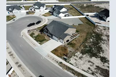 635 S Chan Dr E, Grantsville, UT 84029 - Photo 30