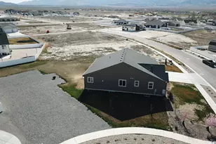 635 S Chan Dr E, Grantsville, UT 84029 - Photo 26