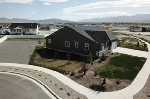 635 S Chan Dr E, Grantsville, UT 84029 - Photo 36