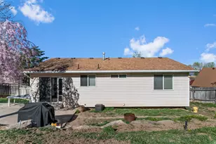 3380 N 925 E, Layton, UT 84040 - Photo 24