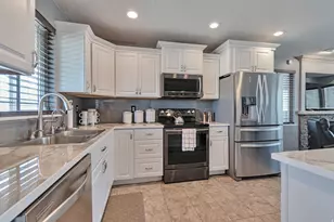 1072 W Harvest View Way S, West Jordan, UT 84084 - Photo 10