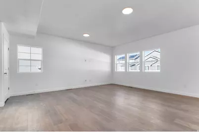 5688 N Mallard Dr, Stansbury Park, UT 84074 - Photo 10