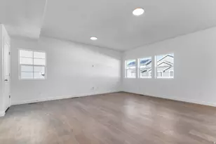 5688 N Mallard Dr, Stansbury Park, UT 84074 - Photo 10