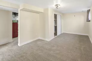 240 W 300 S, Smithfield, UT 84335 - Photo 12