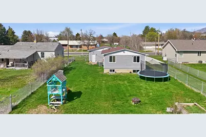 240 W 300 S, Smithfield, UT 84335 - Photo 20