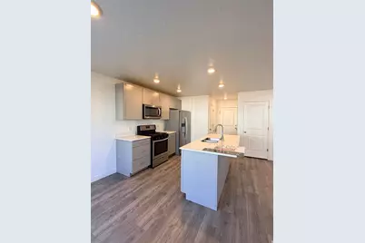 1002 W Fox Ave, Santaquin, UT 84655 - Photo 6