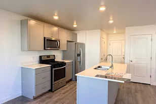 1002 W Fox Ave, Santaquin, UT 84655 - Photo 6