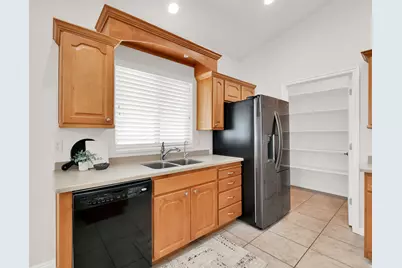 1578 W Quartz Dr, South Jordan, UT 84095 - Photo 10