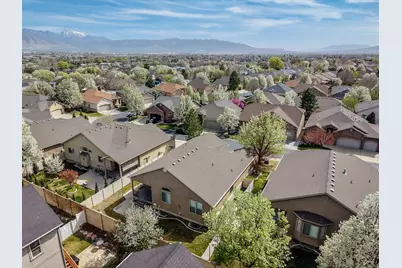 1578 W Quartz Dr, South Jordan, UT 84095 - Photo 36