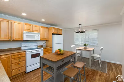 4022 S Vernon Cir E #B, Salt Lake City, UT 84124 - Photo 2